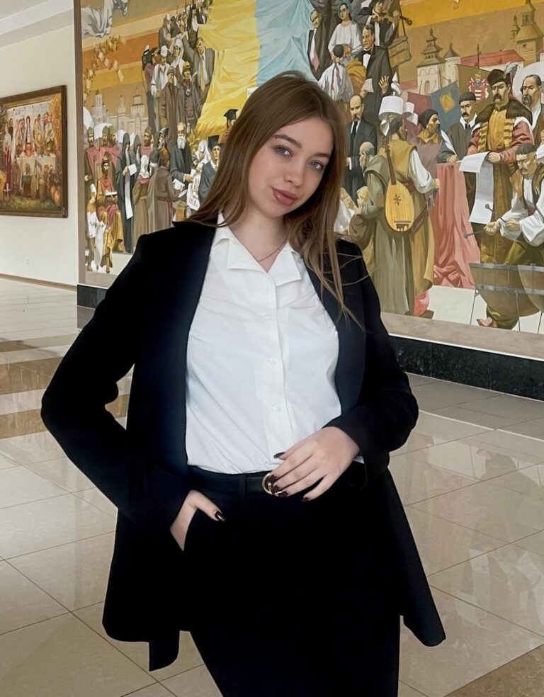 Перша помічниця студентського омбудсмена