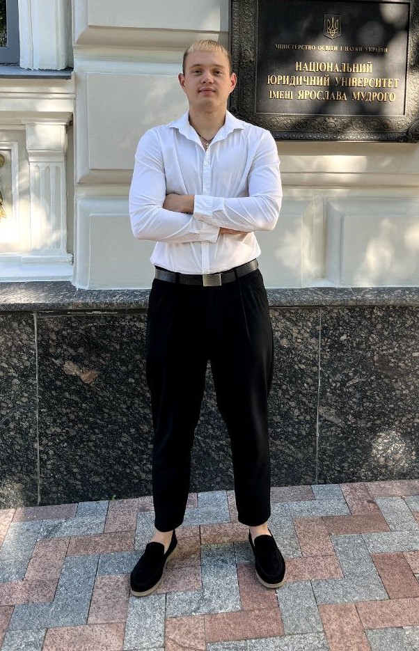 перший помічник студентського омбудсмена